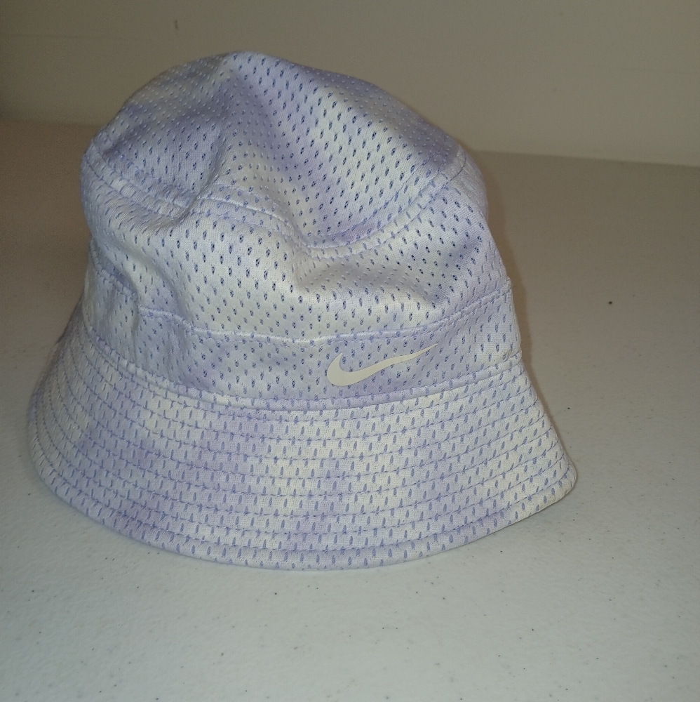 Nike Lavender Mesh Bucket Hat